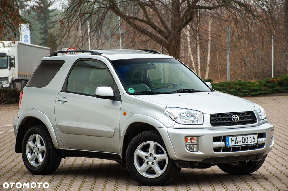 Toyota RAV4 2.0 VVT-i Prestige - 2