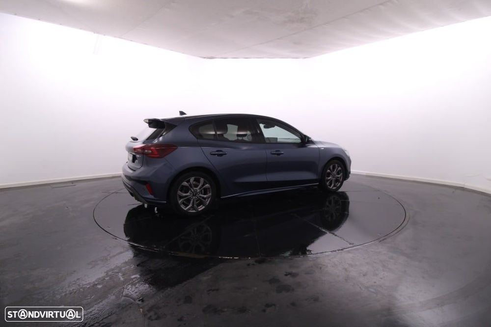 Ford Focus 1.0 EcoBoost MHEV ST-Line - 9