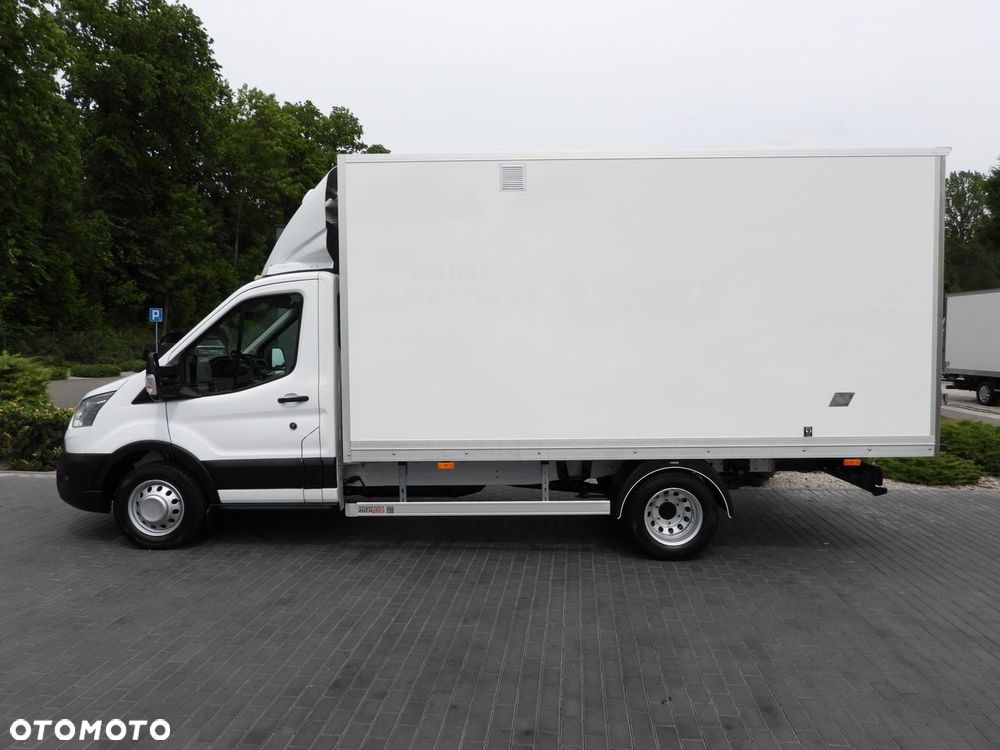 Ford TRANSIT KONTENER / CHŁODNIA 5*C / TEMPOMAT LEDY BLIŹNIACZE KOŁA KLIMATYZACJA  130KM - 10