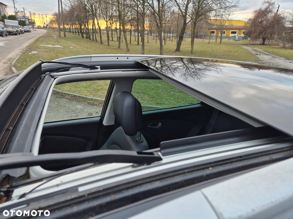 Hyundai ix35 blue 1.6 2WD Finale Silver - 24