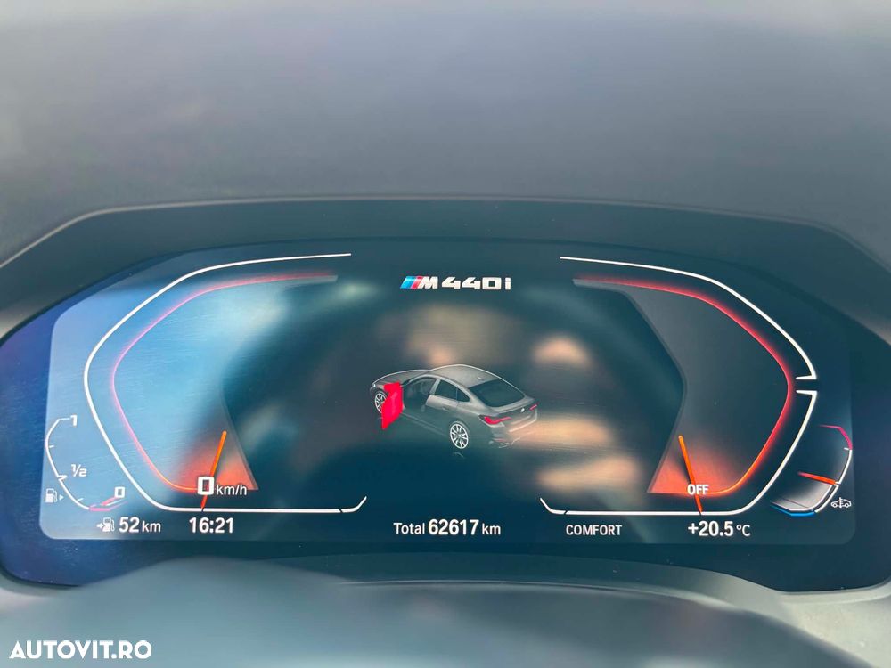 BMW M4 M440i xDrive - 14