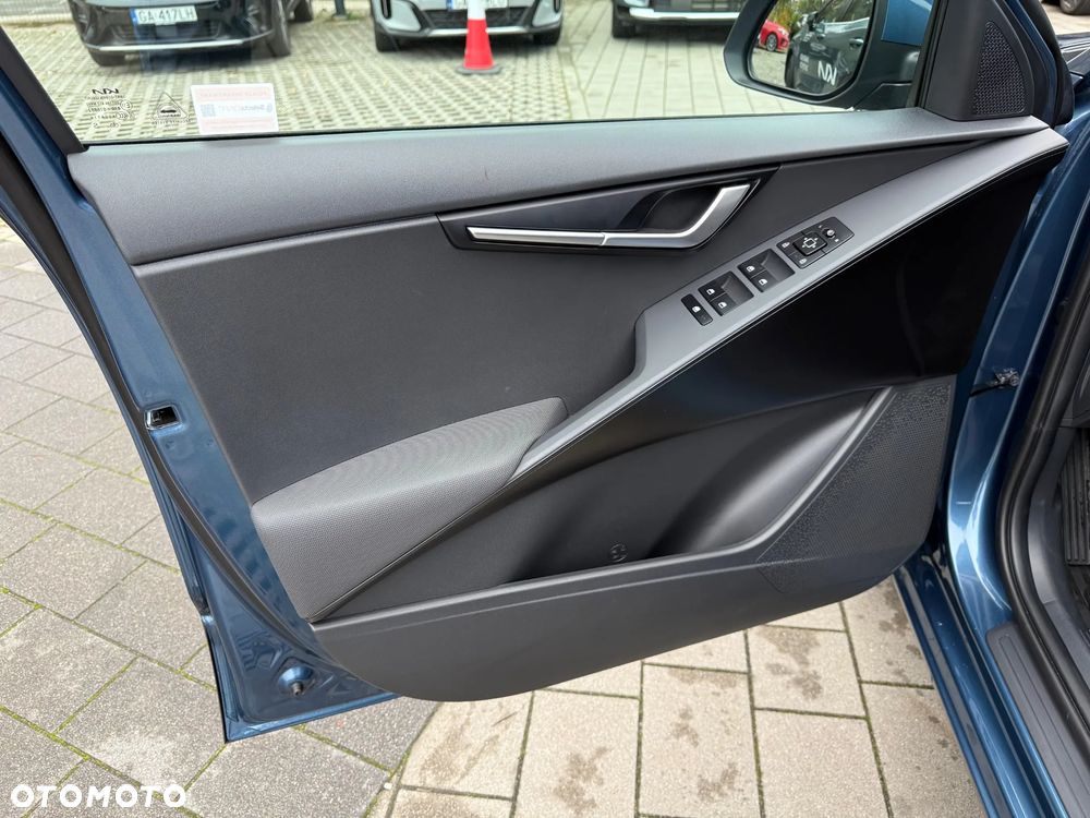 Kia Niro 1.6 GDI Hybrid M - 13