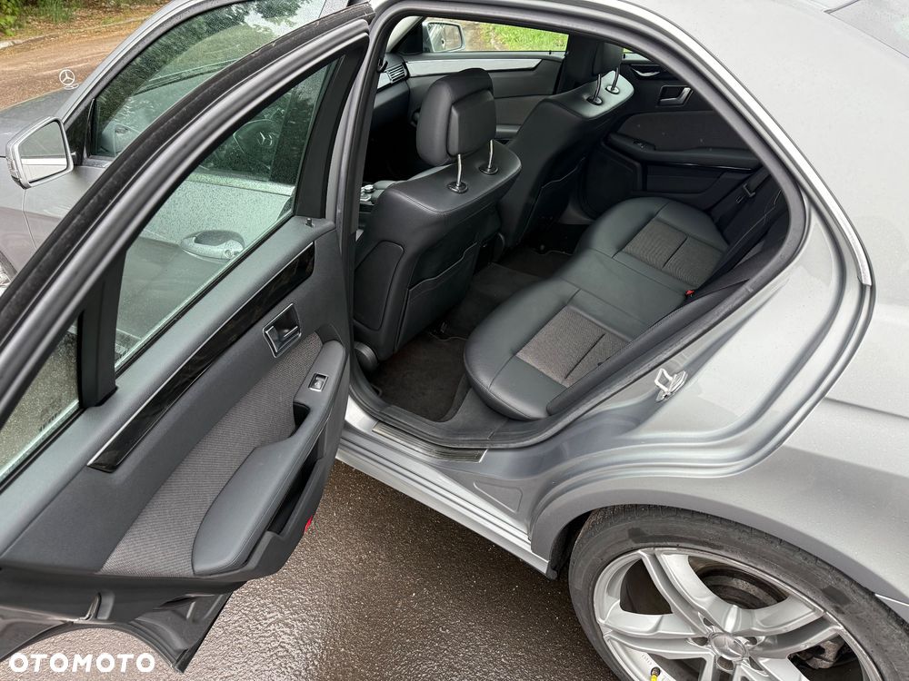 Mercedes-Benz Klasa E 220 BlueTEC 7G-TRONIC Avantgarde - 21