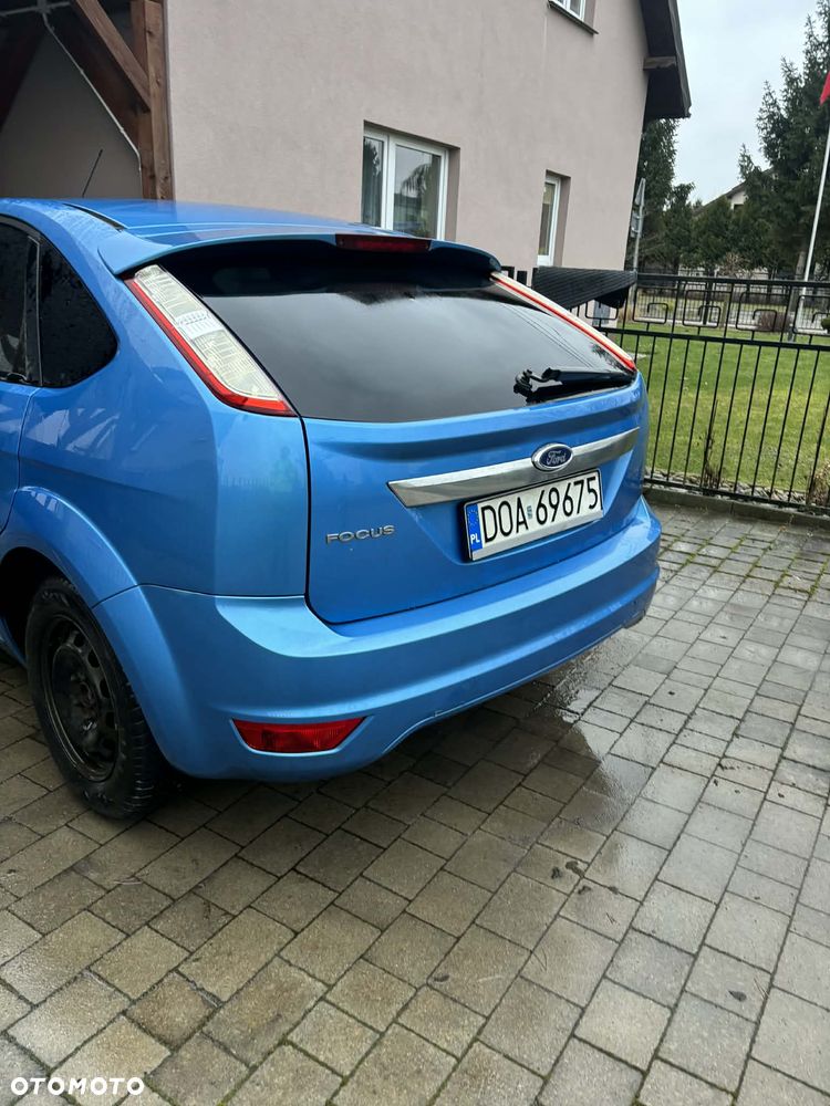 Ford Focus 1.8 FF Platinium X - 16