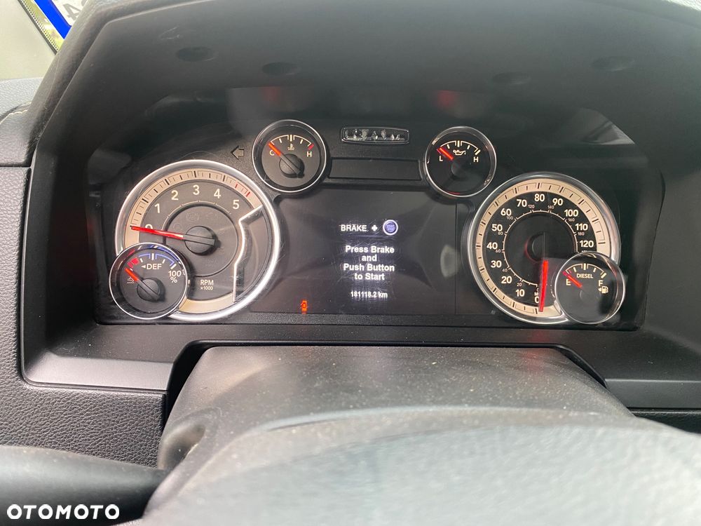 RAM 1500 Crew Cab Laramie - 14