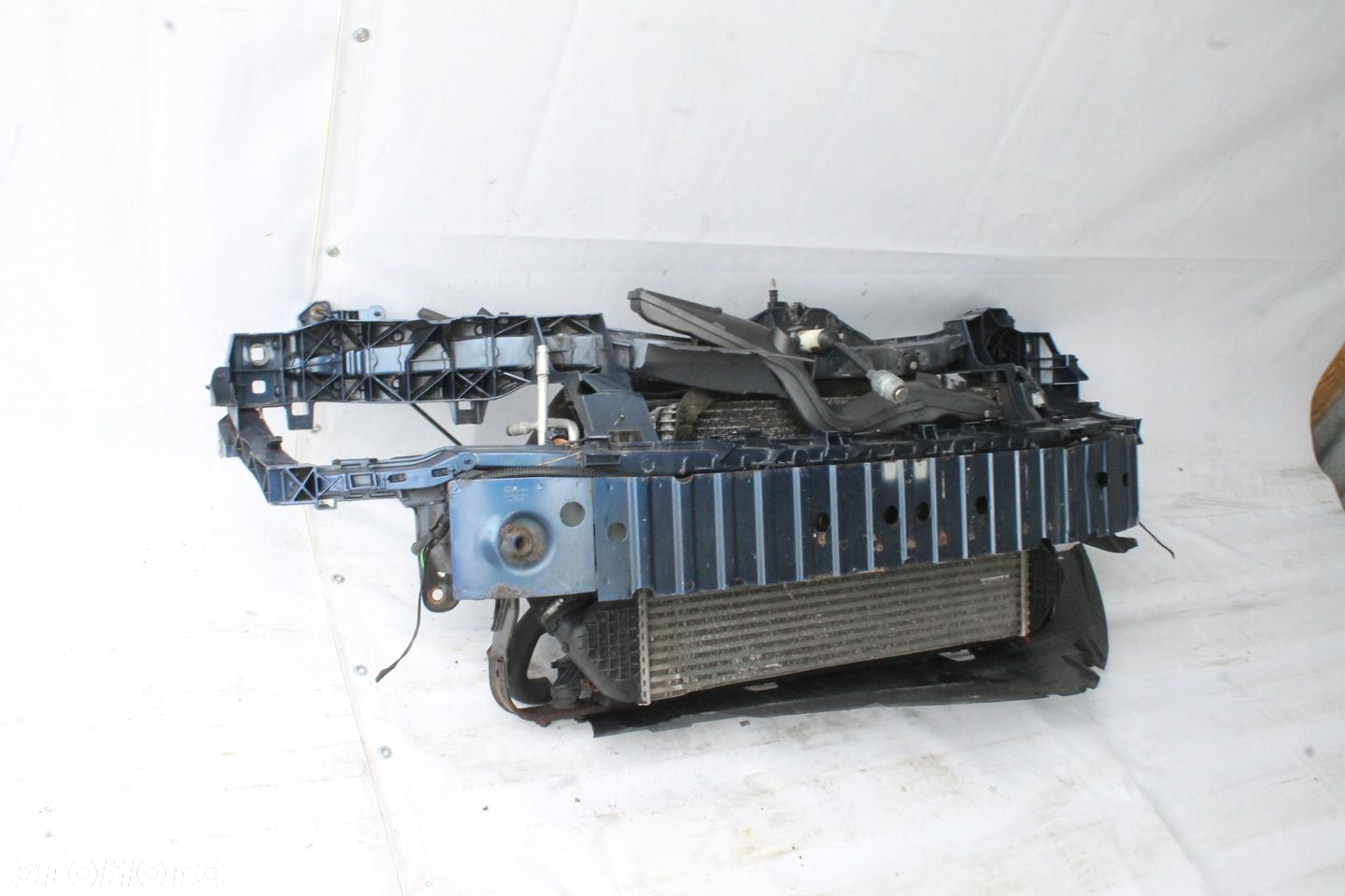 PAS PRZEDNI CHŁODNICE FORD FOCUS MK2 LIFT 2007R- 2.0 TDCI AUTOMAT - 7