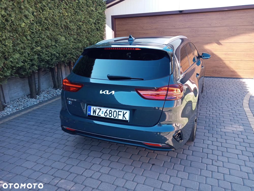 Kia Ceed 1.5 T-GDI L Business Line Plus - 11