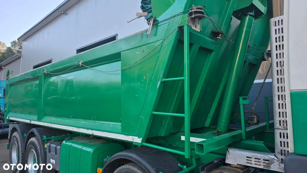 Volvo FM 420 8x4 - 9