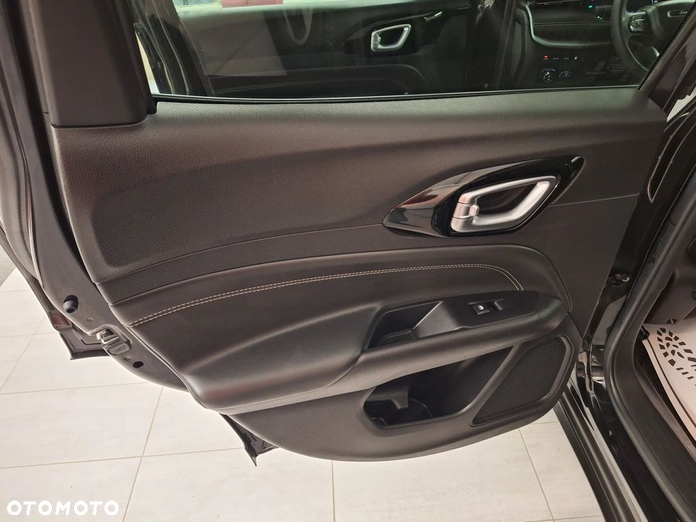 Jeep Compass 1.3 T4 4xe PLUG-IN HYBRID Automatik Limited - 23