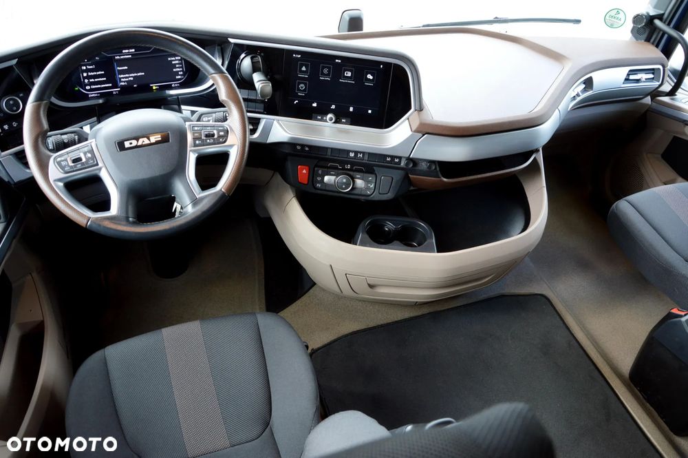 DAF XG+ 530 / ZF INTARDER / SALONKA / KLIMA POST / FULL LED / ALUFELGI / KONTRAKT - 29