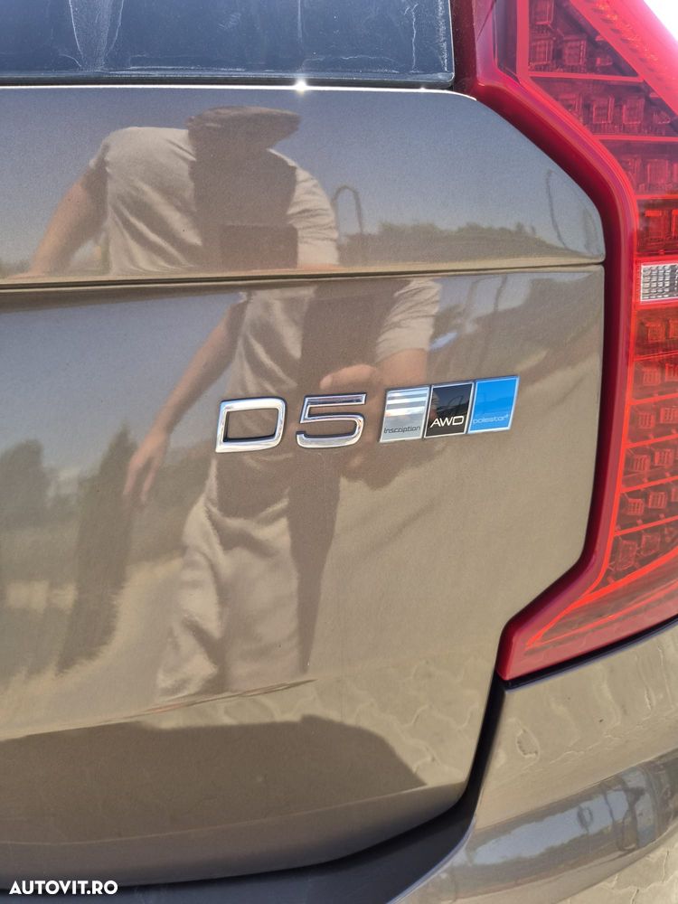 Volvo XC 90 D5 AWD Inscription - 3