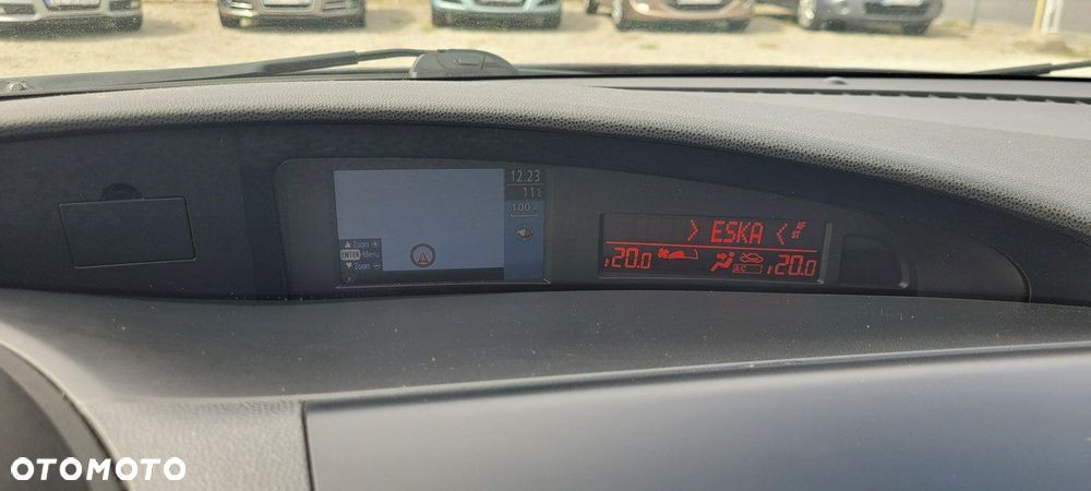 Mazda 3 1.6 CD Exclusive + - 31