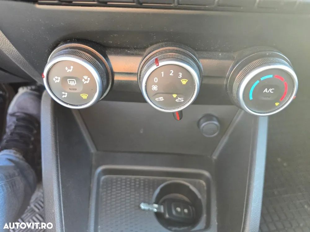 Dacia Duster TCe 130 GPF 4WD Comfort - 19