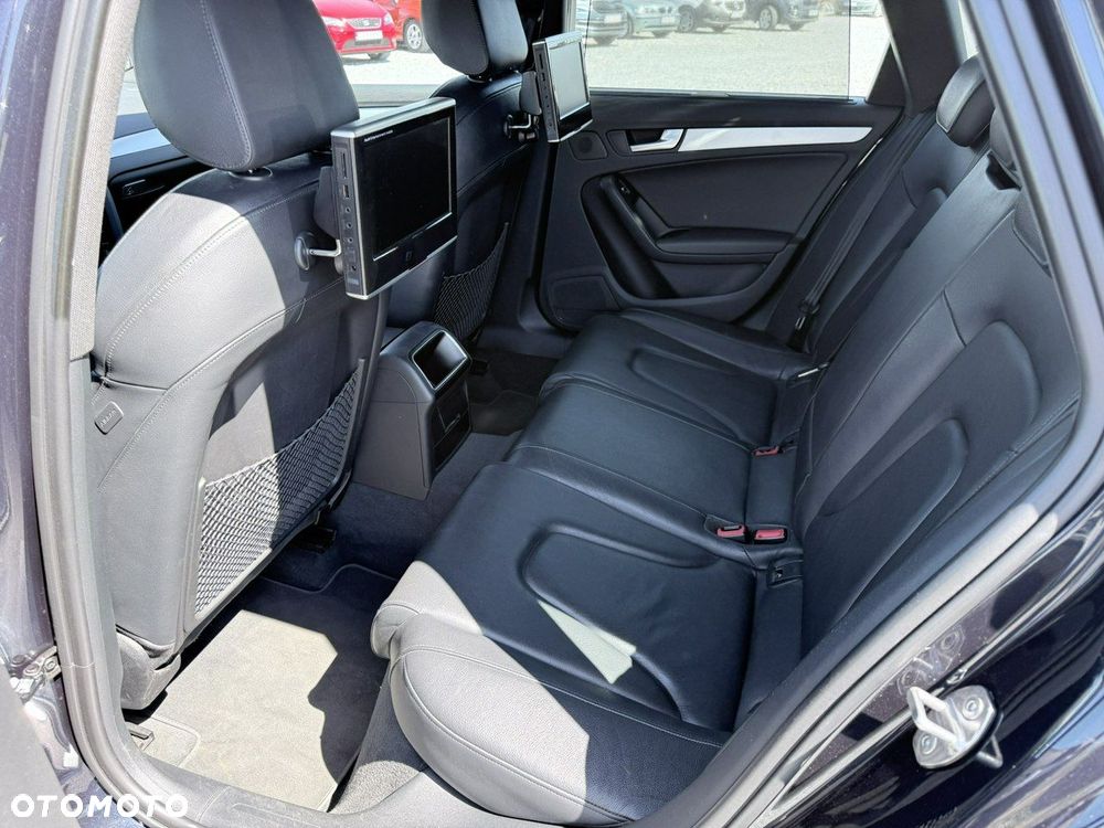 Audi A4 Avant 2.0 TDI - 15