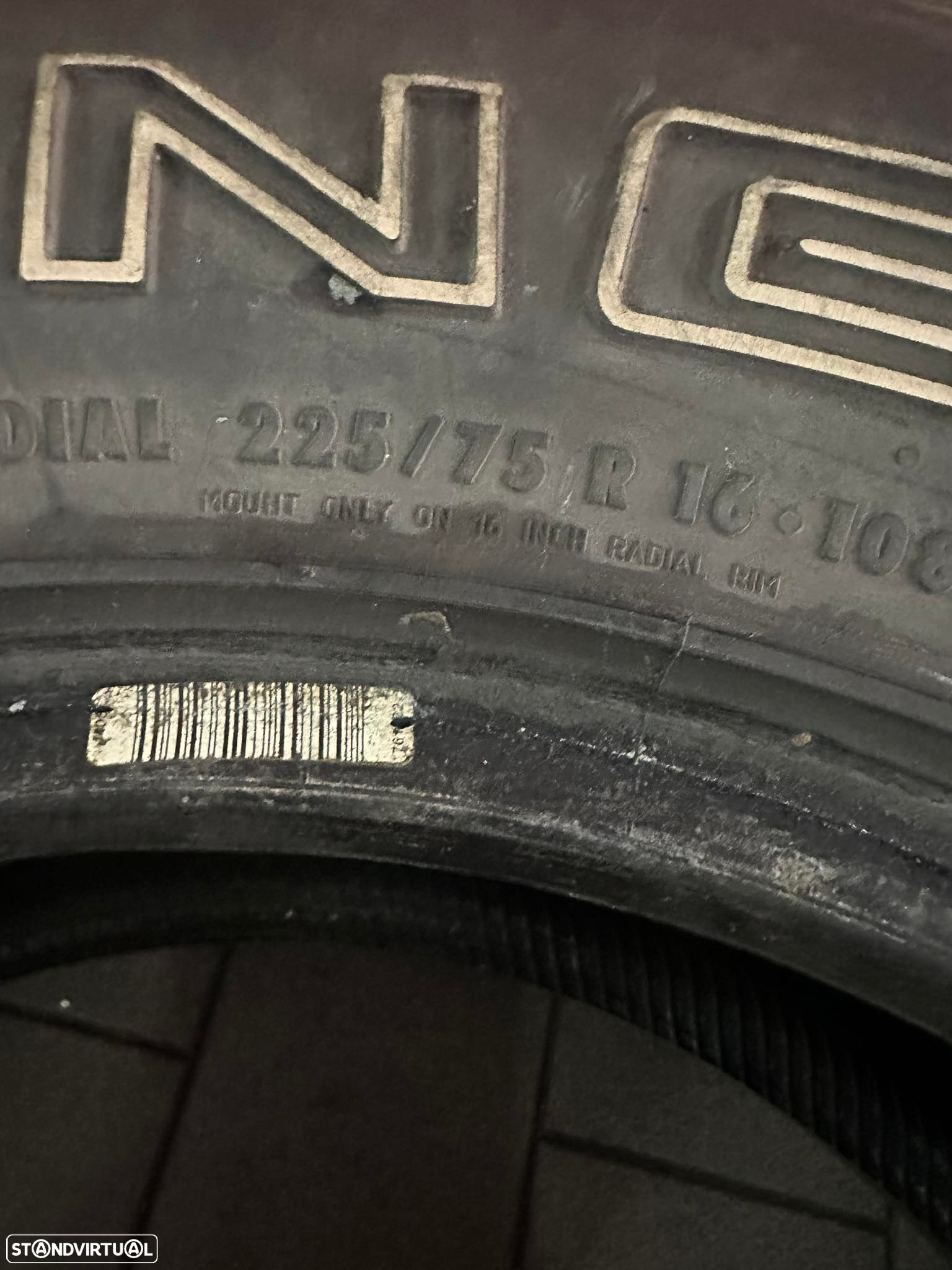2 Pneus 225/75/16 General Grabber AT2 com mais de 60% de piso - 4