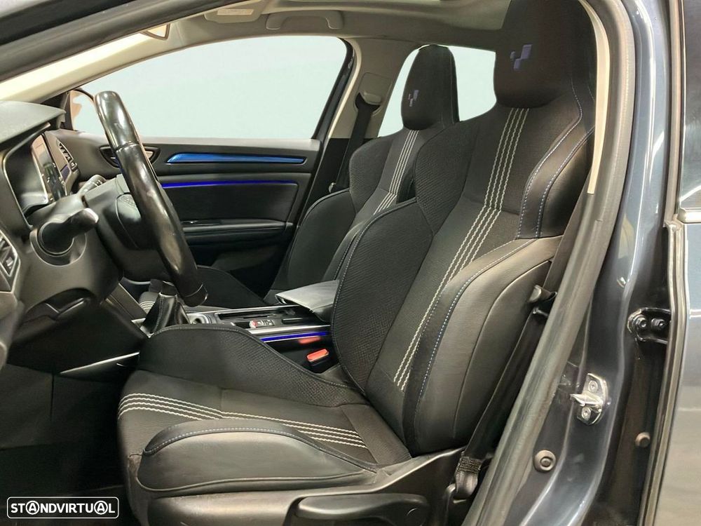Renault Mégane 1.2 TCE GT Line J18 - 15