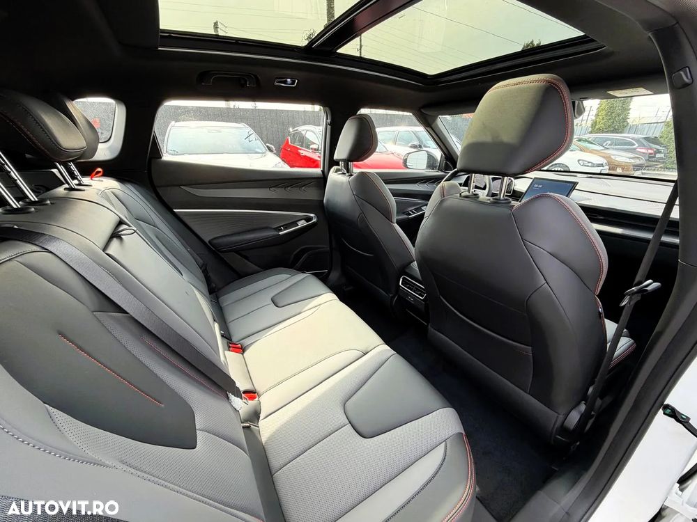 Geely Cityray 1.5 T-GDI 7DCT GK - 15