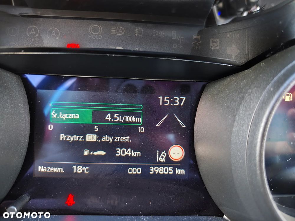 Toyota Yaris - 18