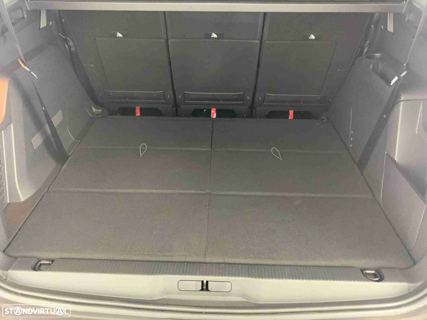 Peugeot 5008 1.5 BlueHDi Allure Pack EAT8 - 14