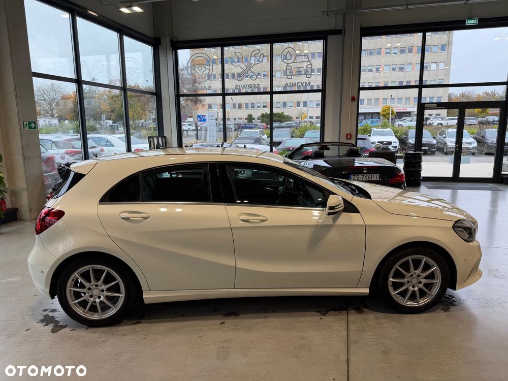 Mercedes-Benz Klasa A 180 (BlueEFFICIENCY) Style - 4