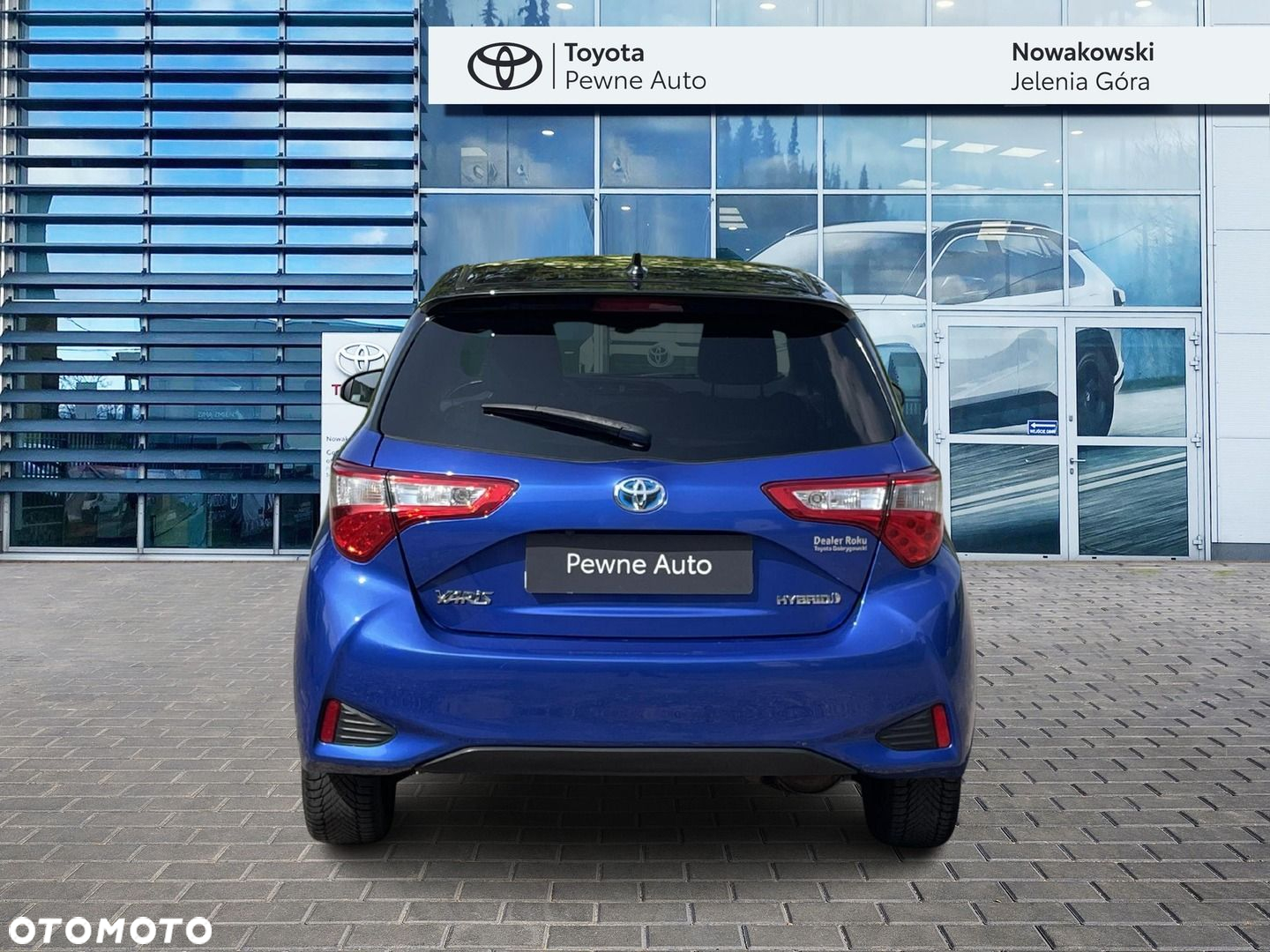 Toyota Yaris - 4