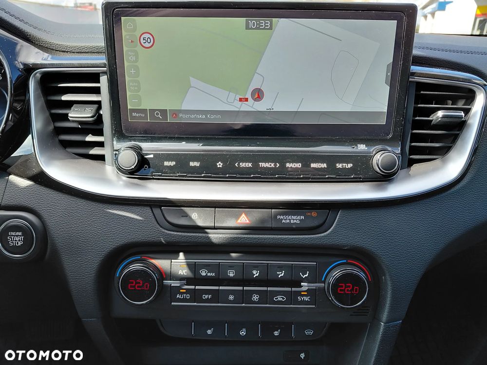 Kia XCeed 1.5 T-GDI Business Line DCT - 19