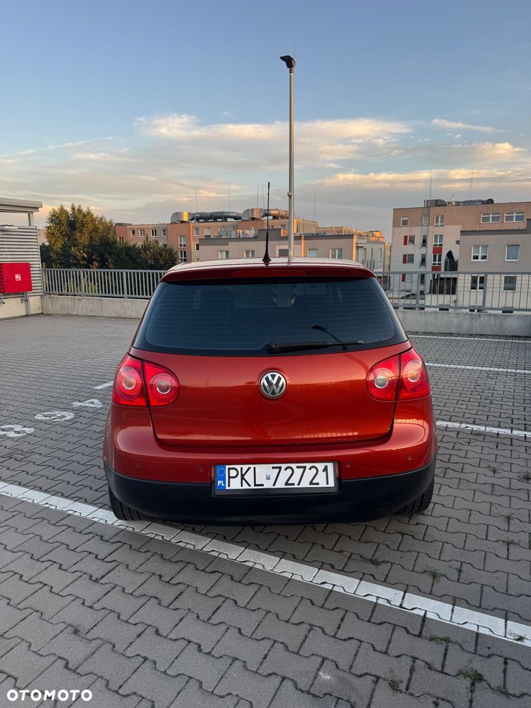 Volkswagen Golf - 4