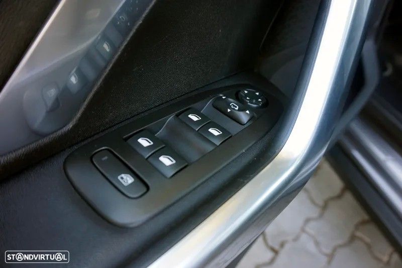 Peugeot 2008 1.2 PureTech Crossway - 12