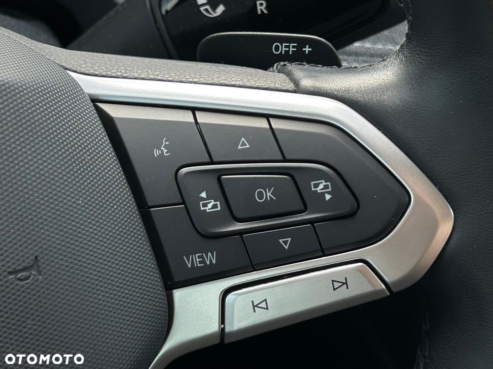 Volkswagen Passat - 23
