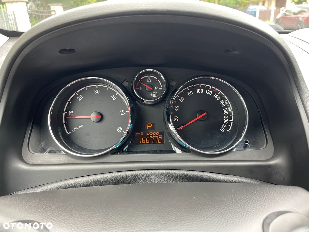 Opel Antara - 13