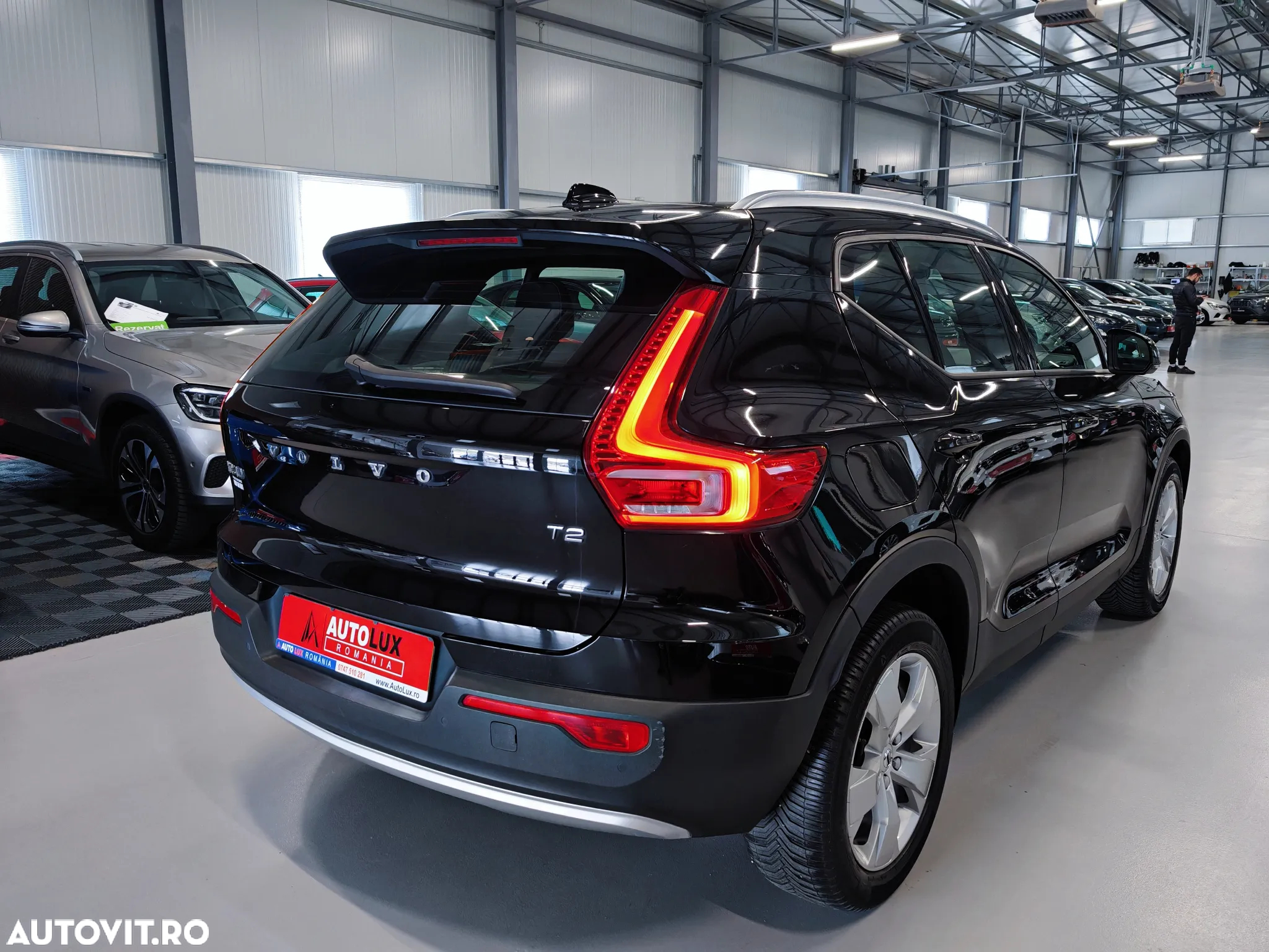 Volvo XC 40 T2 Momentum - 4