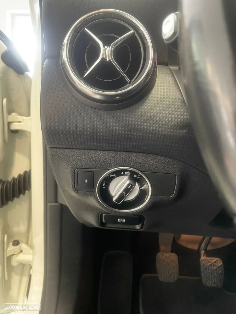 Mercedes-Benz A 180 CDI (BlueEFFICIENCY) Style - 18