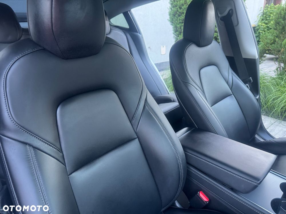 Tesla Model 3 Long Range AWD Premium - 19