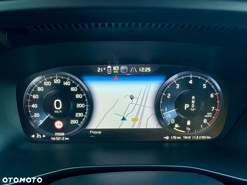 Volvo XC 40 B4 B AWD Inscription - 19