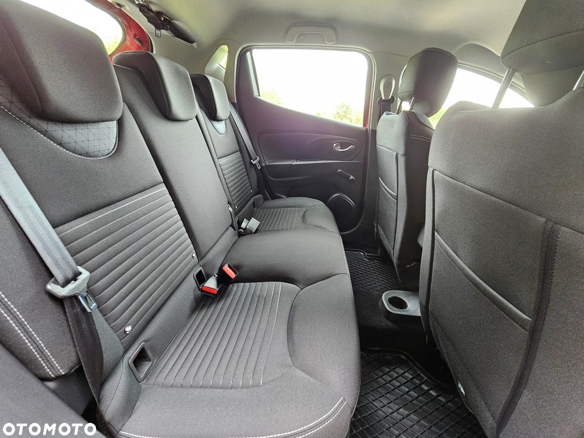 Renault Clio - 33