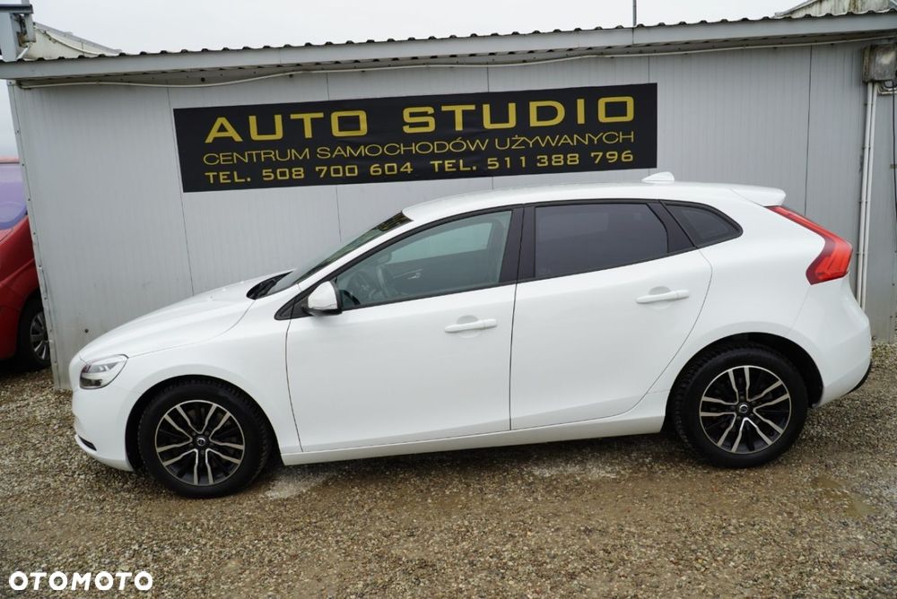Volvo V40 T2 Geartronic Momentum - 35