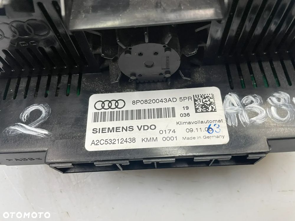 Panel klimatyzacji Audi A3 8P 8P0820043AD - 3