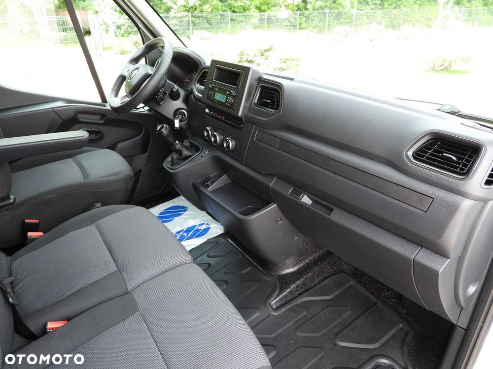 Renault MASTER  PLANDEKA 12 PALET WEBASTO TEMPOMAT LEDY PNEUMATYKA KLIMATYZACJA  165KM - 38