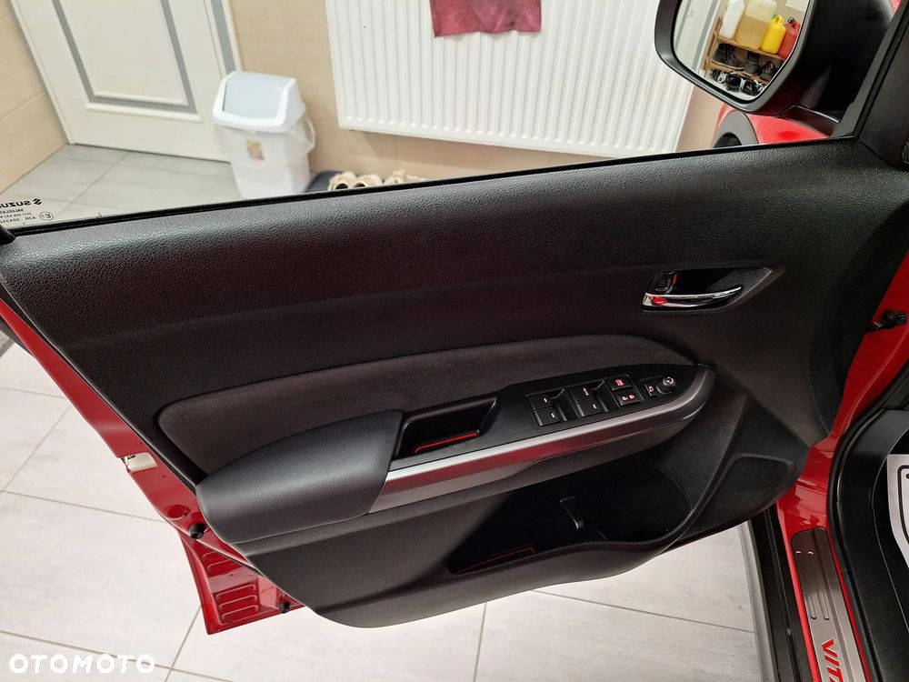 Suzuki Vitara 1.4 Boosterjet mHEV Premium Plus 4WD - 18