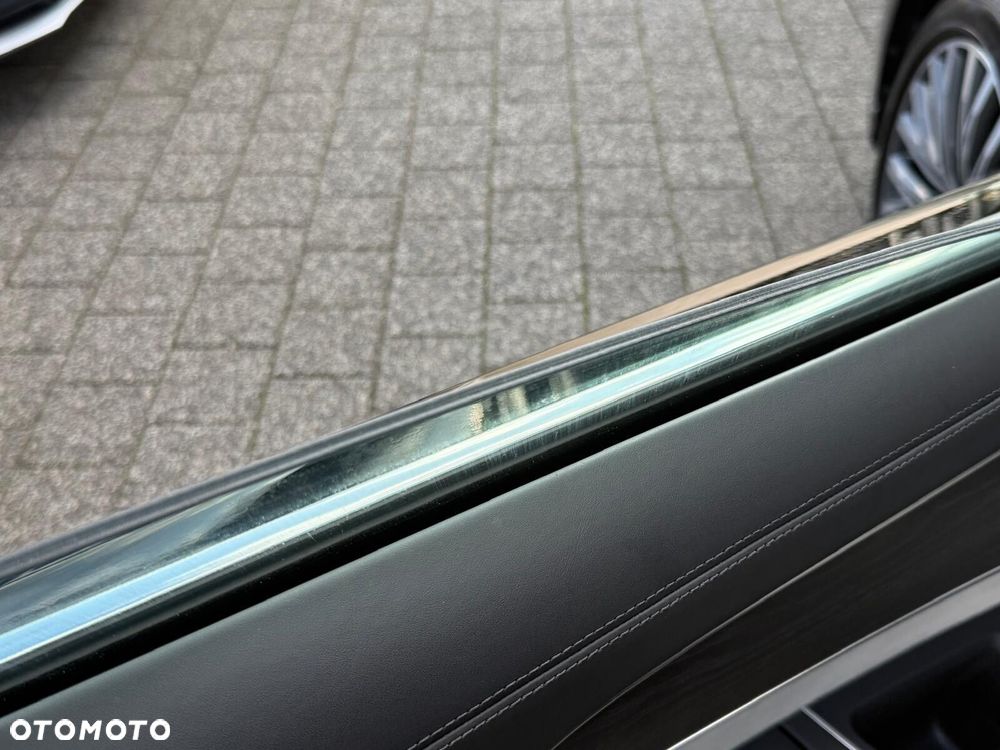 Audi A8 - 28