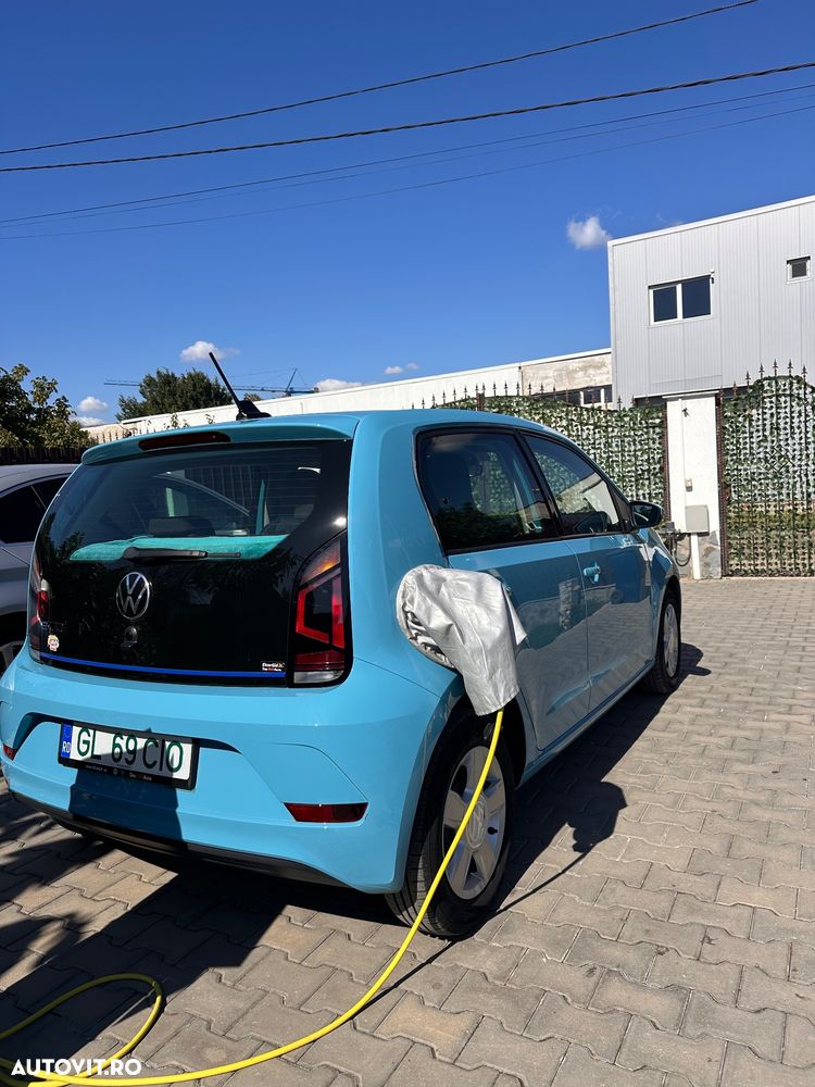 VOLKSWAGEN Unknown Model 2023 — imagine 2