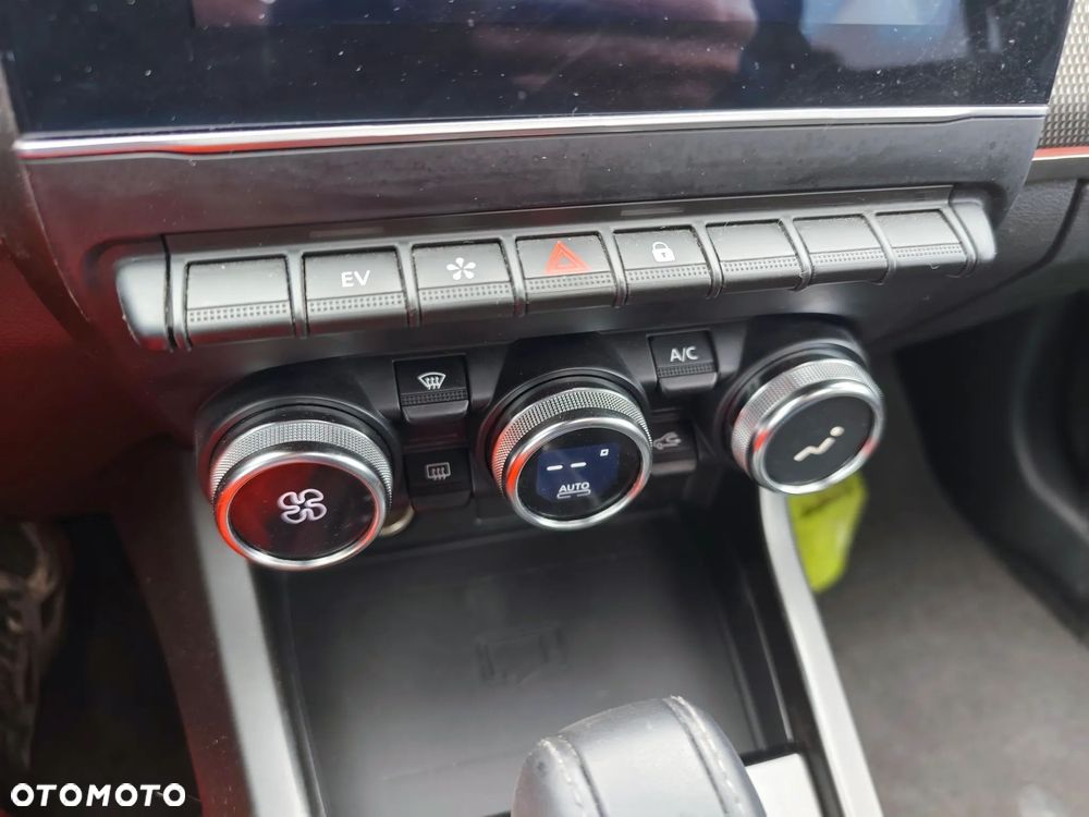 Renault Arkana E-TECH 145 INTENS - 19