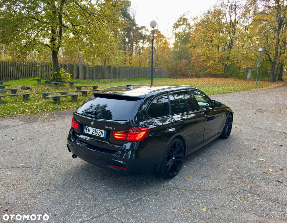 BMW Seria 3 320d xDrive Sport Line - 3