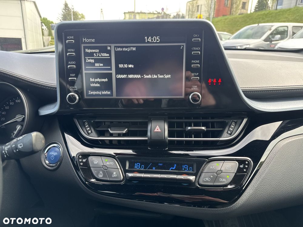 Toyota C-HR 1.8 Hybrid Style - 25