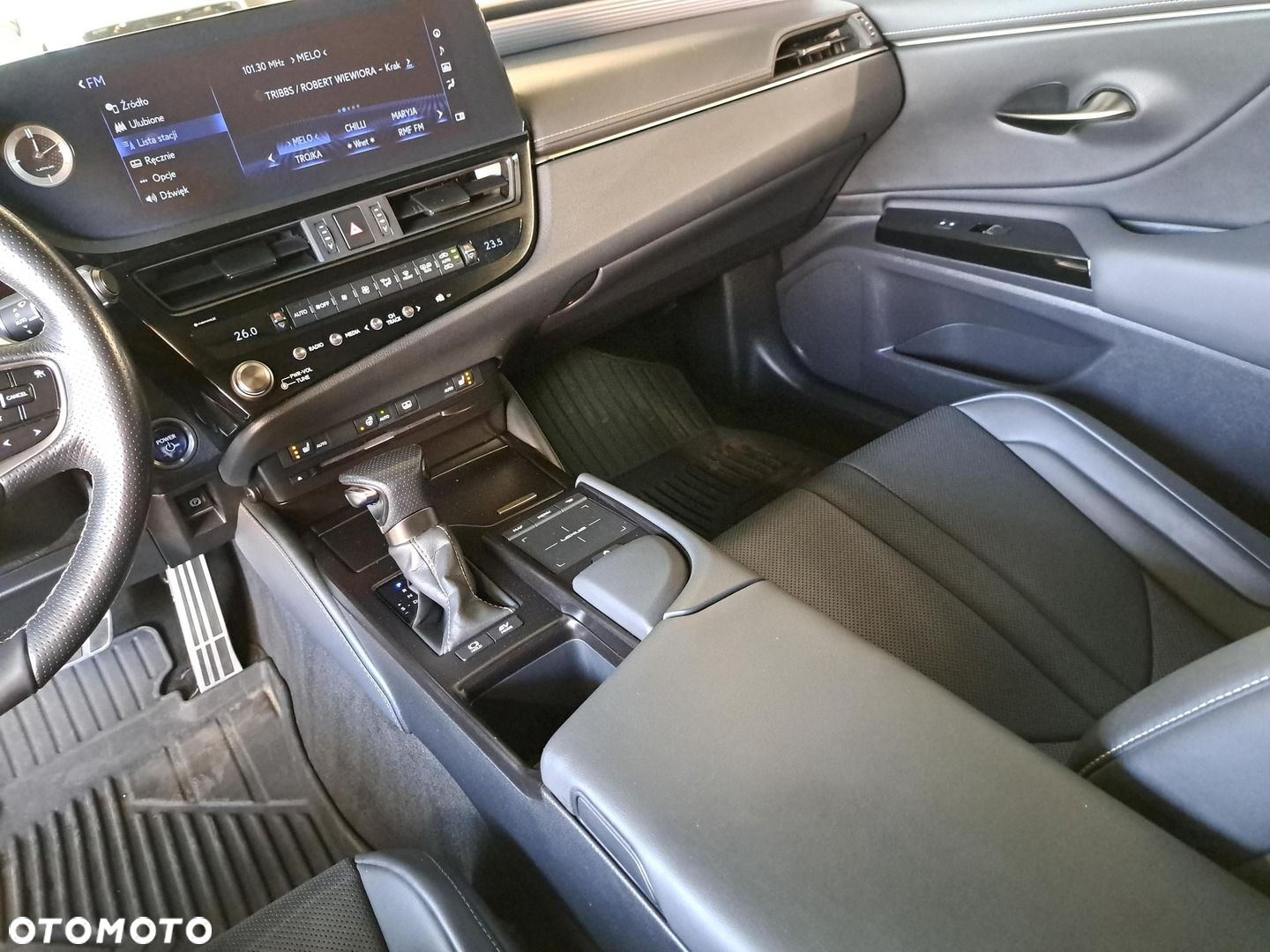 Lexus ES - 29