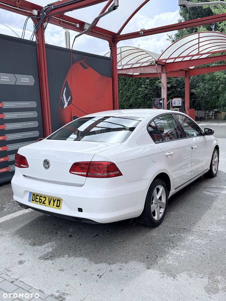 Volkswagen Passat - 6