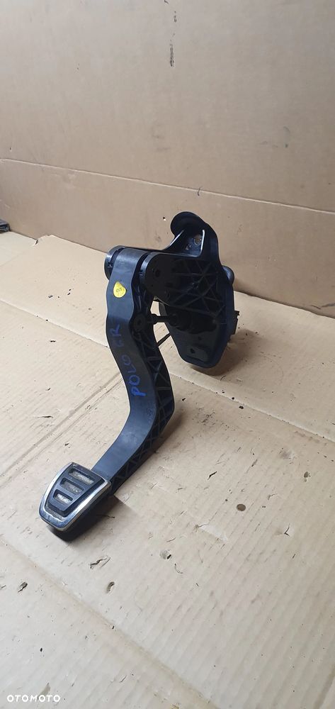 Pedał sprzęgła pompka VW Polo V 6R 6C1721059N 6R0721388D - 4
