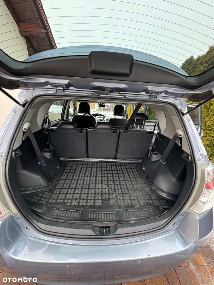 Toyota Verso 2.0 D-4D Sol 7os - 18