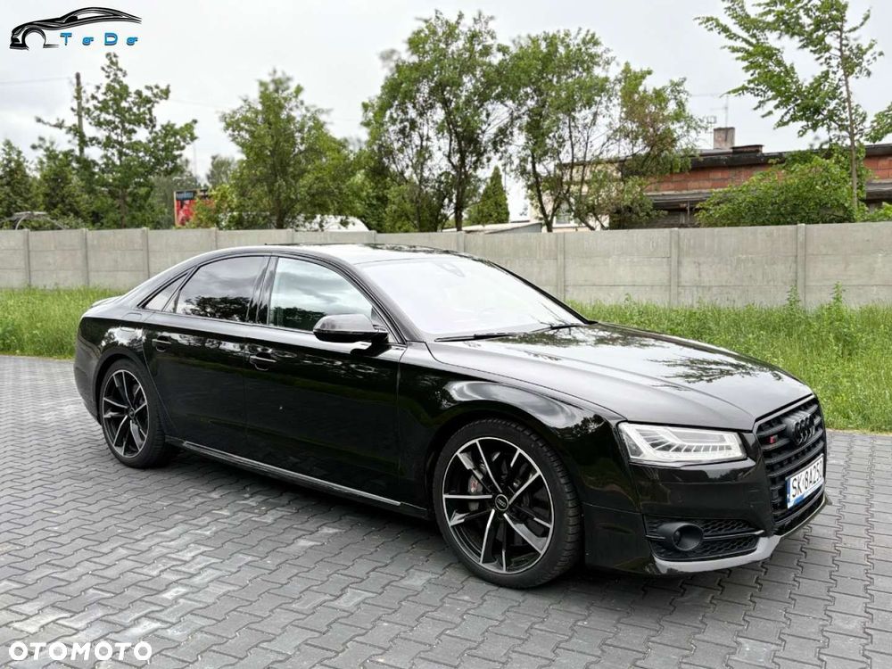 Audi S8 Plus 4.0 TFSI Quattro - 11