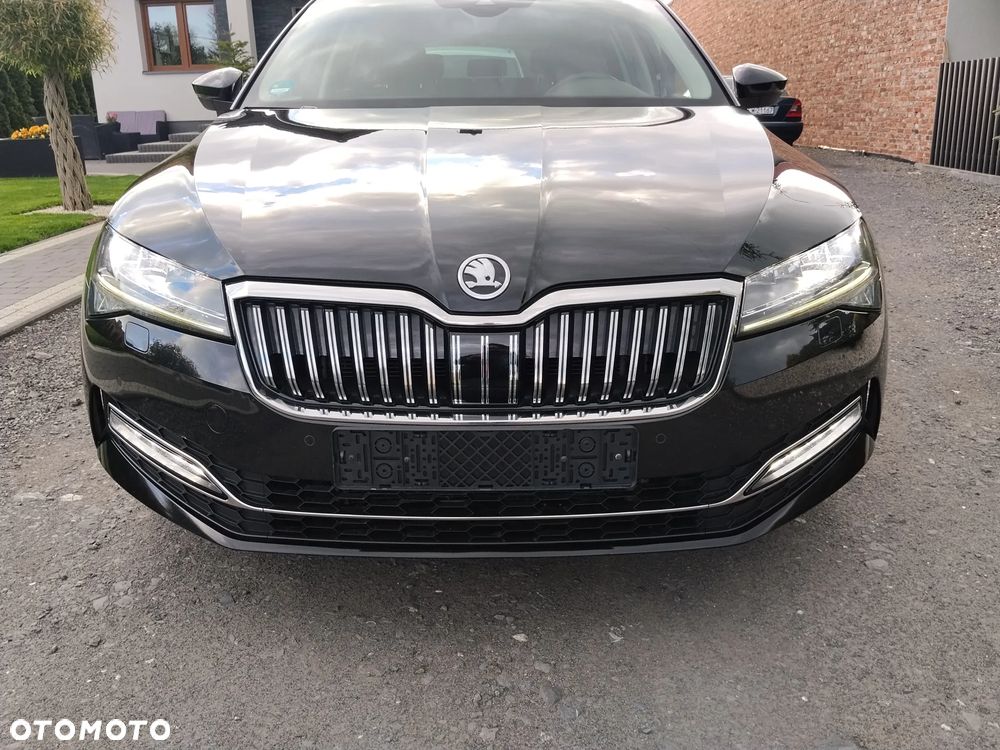 Skoda Superb 2.0 TDI Style DSG7 - 6